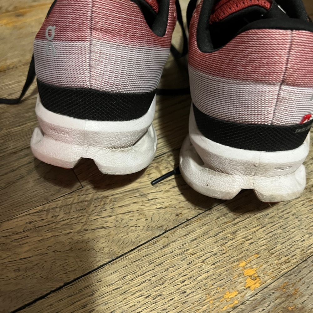 On Cloudsufer - image 3